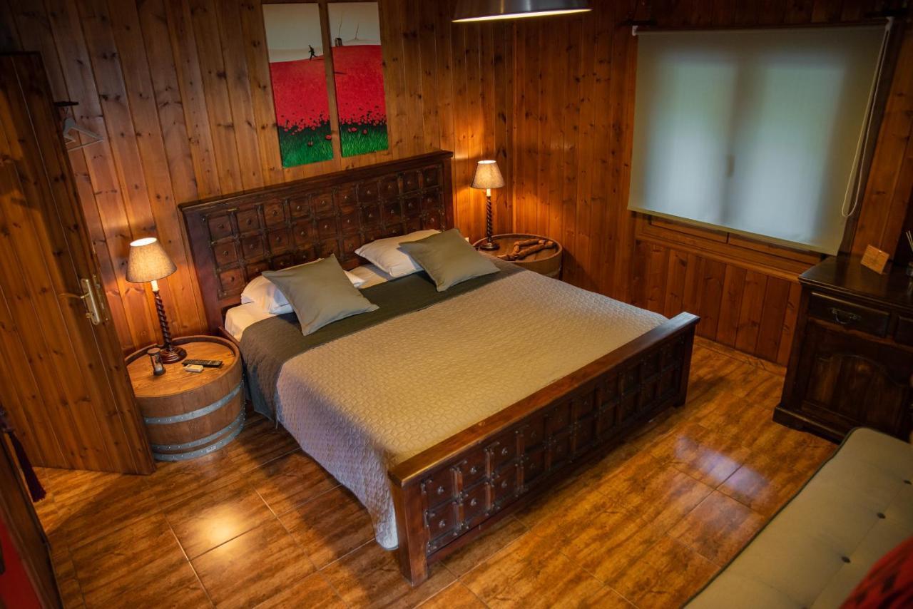 Villa Lotos à Amigdhaleon Extérieur photo