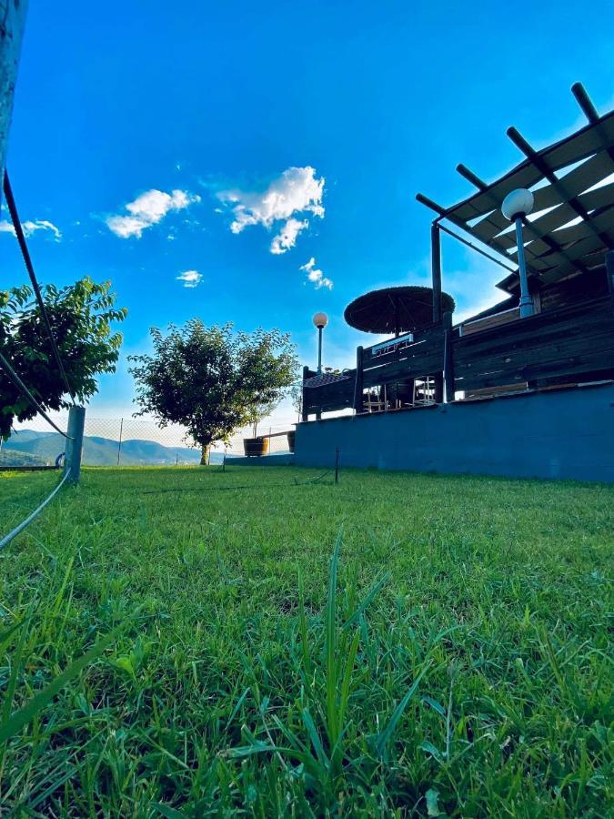 Villa Lotos à Amigdhaleon Extérieur photo